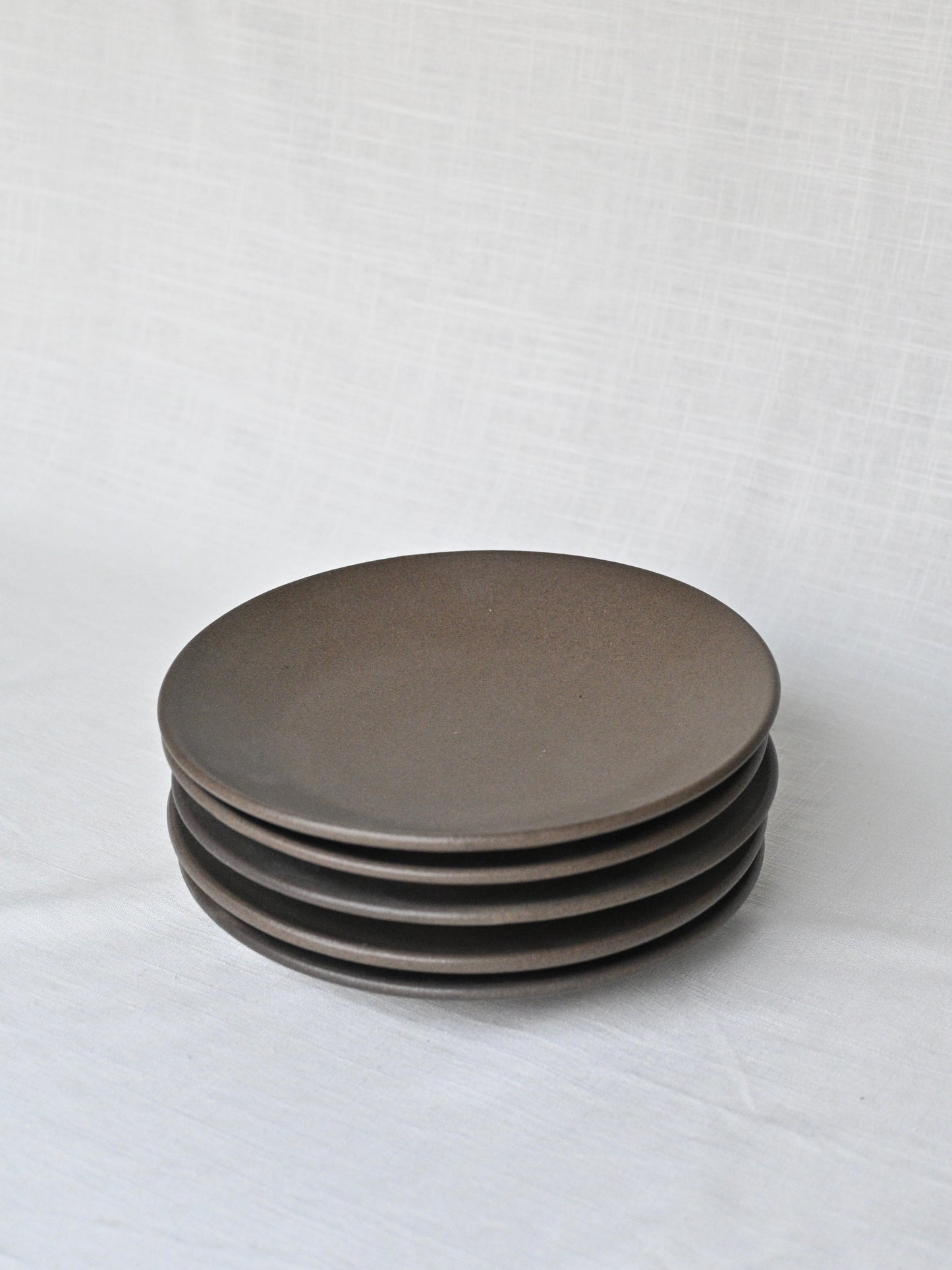 Taiga Large Round Plate