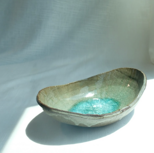 Medium Oval Dish
